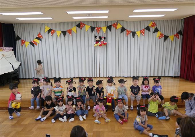 5月23日(火)かわらようちえん 　ダンスタイム♪（ほし組）の写真